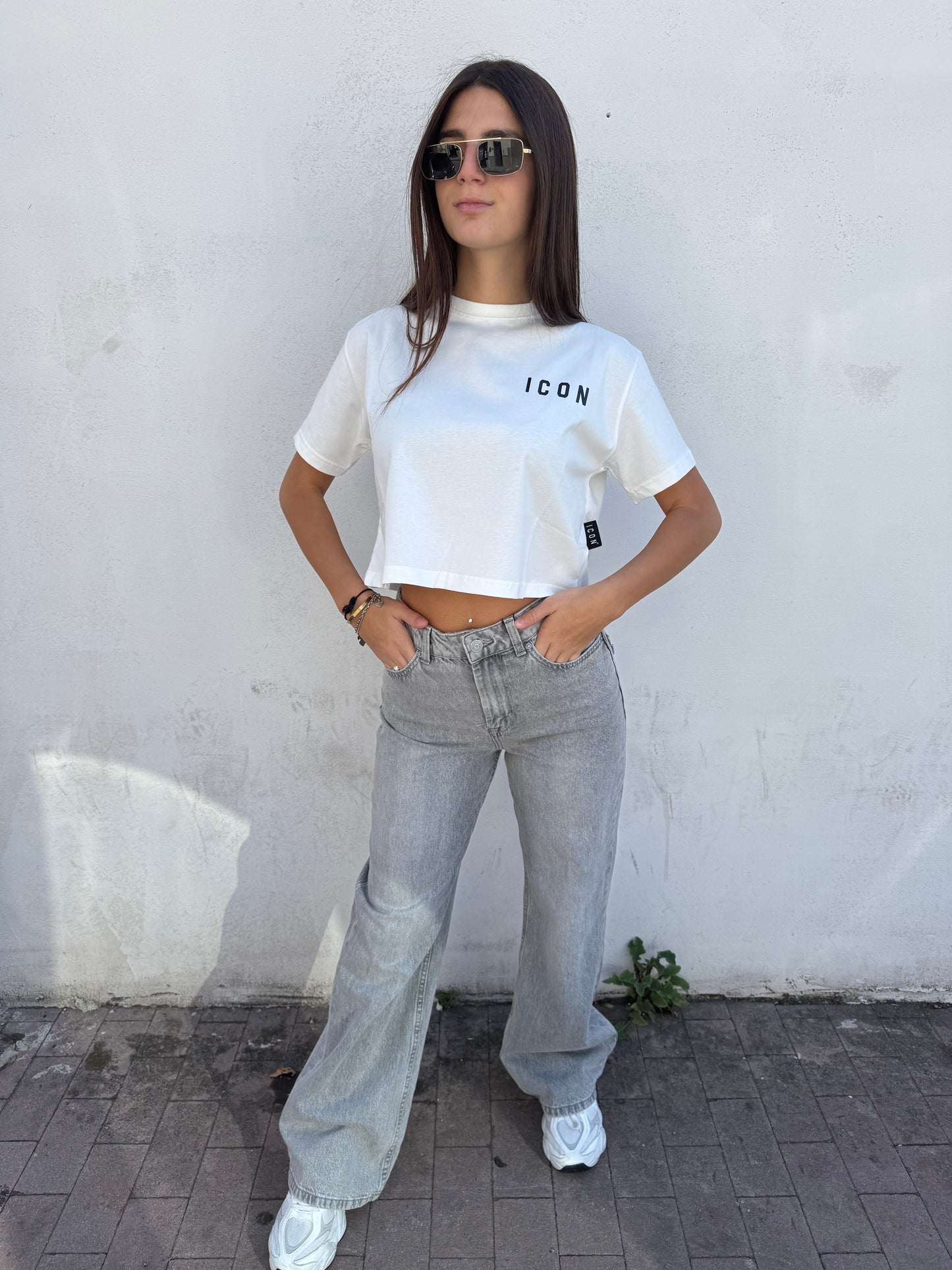 T-shirt Cropped Icon 02