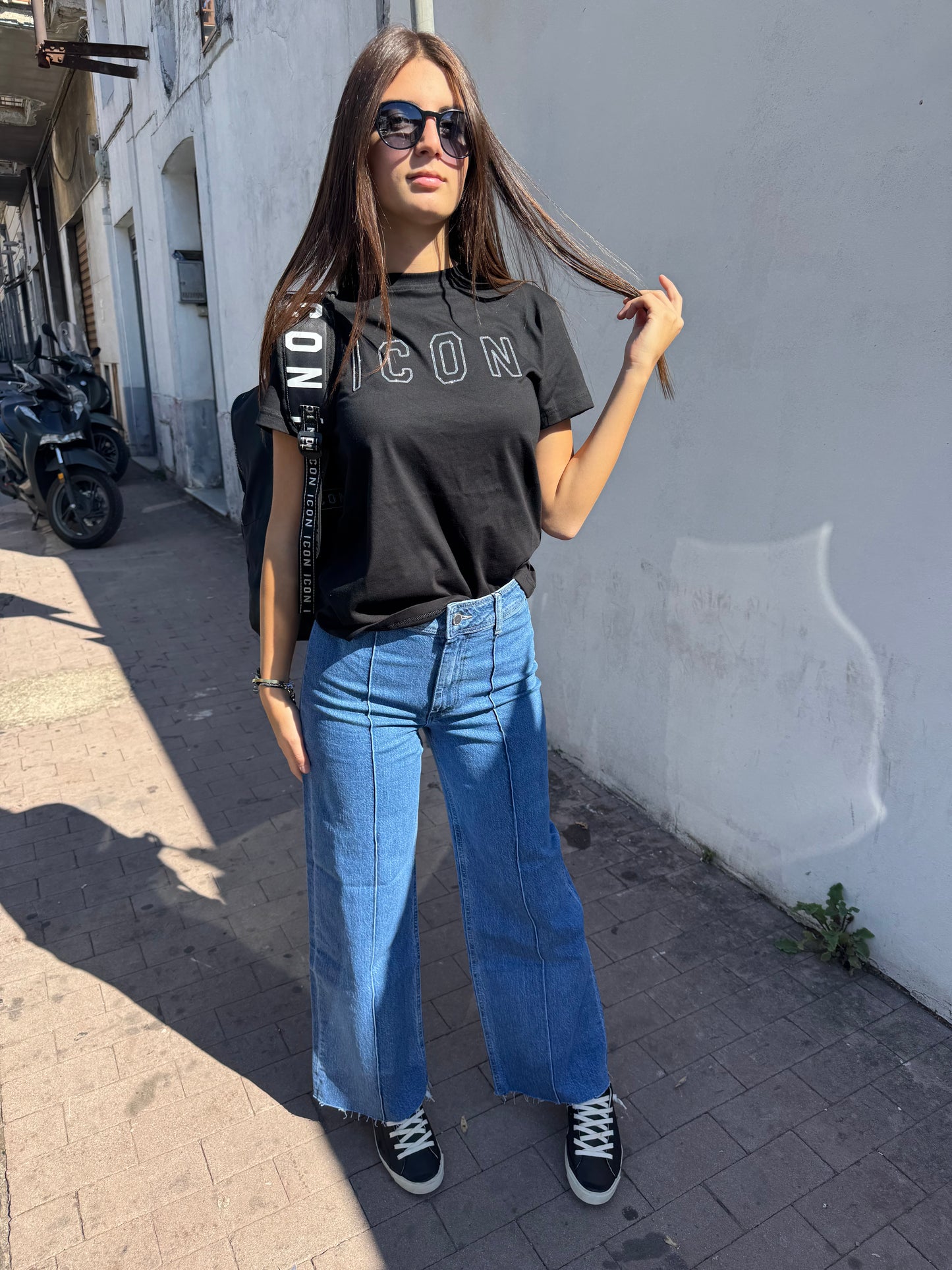 T-shirt Glitter Icon