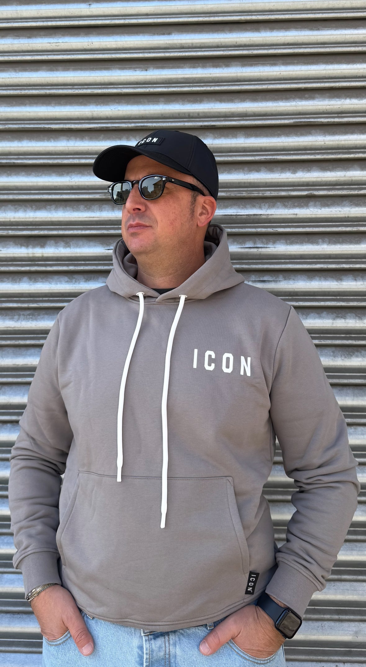 Felpa logo cappuccio 008